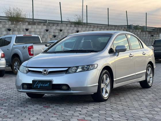 HONDA CIVIC 1.8 LXS 16V FLEX 4P MANUAL